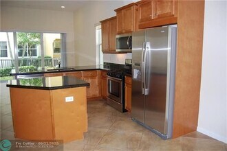 12411 NW 32nd Manor in Sunrise, FL - Building Photo - Building Photo