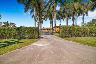26500 SW 167th Ave in Homestead, FL - Building Photo - Building Photo