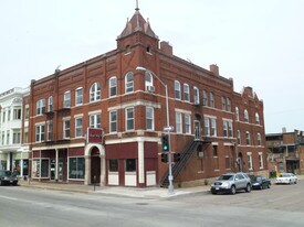 1706 Central Ave in Dubuque, IA - Building Photo