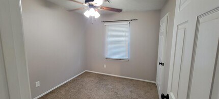 212 Woodvale Rd in Prattville, AL - Building Photo - Building Photo