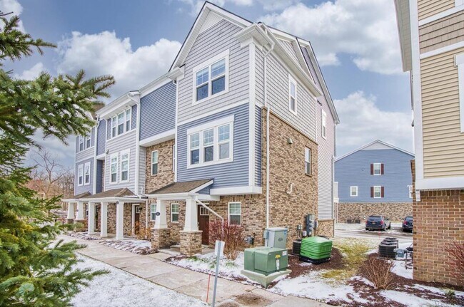 645 Jenny Wy in Brighton, MI - Building Photo - Building Photo