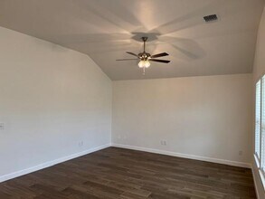 8608 Martin Ln in Oklahoma City, OK - Building Photo - Building Photo