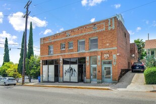 5121 1/2 Eagle Rock Blvd, Unit A in Los Angeles, CA - Building Photo