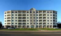 Oceanside Condominiums in West Haven, CT - Foto de edificio - Building Photo