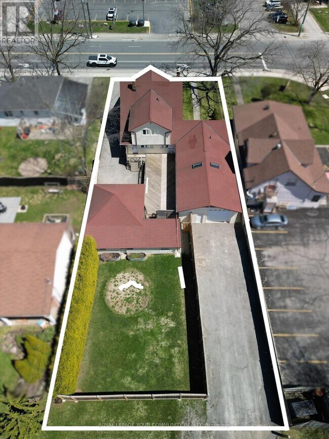 20812 Dalton Rd in Georgina, ON - Building Photo - Building Photo