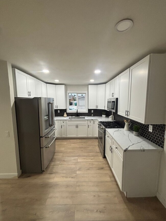 779 Kedzie Ave in San Diego, CA - Building Photo - Building Photo