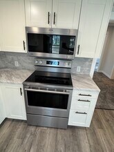 914 Lakeside Ave in Eau Claire, WI - Building Photo - Building Photo