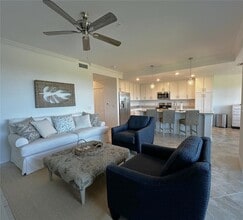 14041 Heritage Landing Blvd, Unit 627 in Punta Gorda, FL - Building Photo - Building Photo