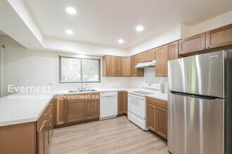 144 Willow Pl S in Broomfield, CO - Building Photo - Building Photo