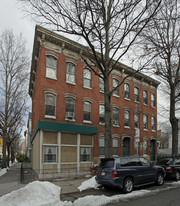 222-224 7th St Apartments