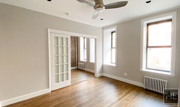 RENOVATED 3 BED IN GRAMERCY! in New York, NY - Building Photo - Building Photo