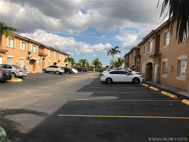 8000 W 28th Ct-Unit -203 in Hialeah, FL - Building Photo