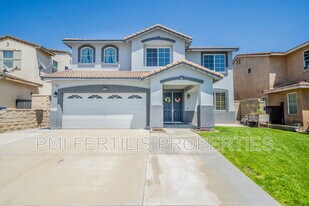 7167 Elsa Ct in Fontana, CA - Building Photo