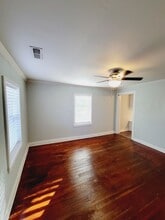 2410 Wrightsville Ave in Wilmington, NC - Building Photo - Building Photo
