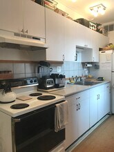 93 Marion St, Unit 8 in Brookline, MA - Building Photo - Building Photo