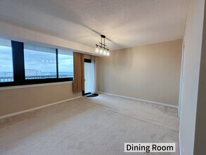 5501 Seminary Rd, Unit 2006S in Falls Church, VA - Building Photo - Building Photo