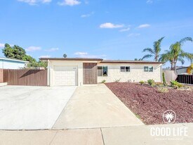 3134 Massasoit Ave in San Diego, CA - Building Photo