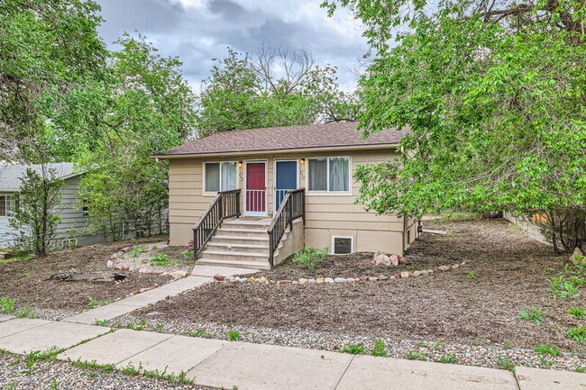 2517 W Willamette Ave in Colorado Springs, CO - Building Photo - Building Photo