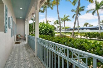 625 NE 7th Ave in Delray Beach, FL - Building Photo - Building Photo