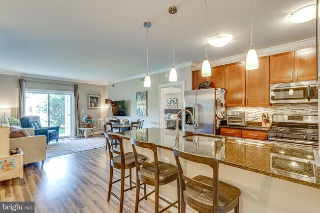 6301 Edsall Rd in Alexandria, VA - Building Photo - Building Photo