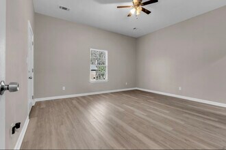 857 Pope St in Memphis, TN - Foto de edificio - Building Photo