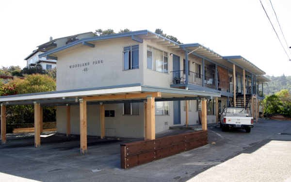 Woodland Park Apartments in San Rafael, CA - Building Photo - Building Photo