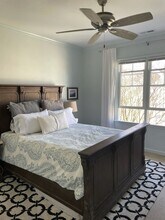 1006 Highgrove Dr in Chapel Hill, NC - Building Photo - Building Photo