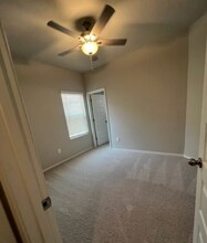 596 Jennifer Wy in New Braunfels, TX - Building Photo - Building Photo