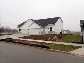 1796-1798 Garroman Dr in De Pere, WI - Building Photo - Building Photo