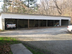 600 W Broadway St in Granville, OH - Building Photo - Building Photo