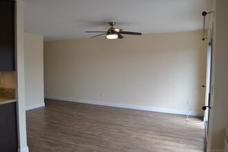 4219 La Pinata Way in Oceanside, CA - Building Photo - Building Photo