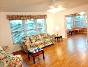 250 High Point Blvd in Boynton Beach, FL - Building Photo - Building Photo