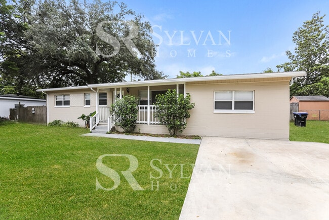 3300 Drake Dr in Orlando, FL - Building Photo - Building Photo