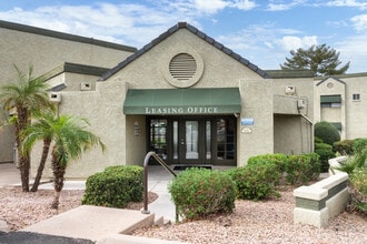 Val Vista Gardens Apartments in Mesa, AZ - Building Photo - Building Photo