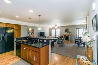 3615 Middlebury Rd in Iowa City, IA - Building Photo - Building Photo