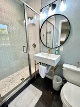 810 W Moore Ave in Stillwater, OK - Building Photo - Building Photo