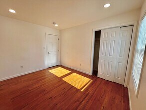 7100 Durham Ave in North Bergen, NJ - Building Photo - Building Photo