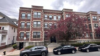 40 Chester St in Boston, MA - Building Photo