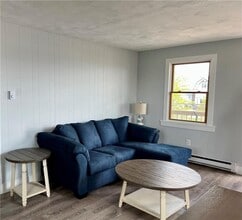 6 Rabbit Run in Westerly, RI - Building Photo - Building Photo