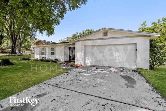 property at 5321 Hillside Dr