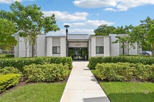 6190 Rock Island Rd in Tamarac, FL - Building Photo
