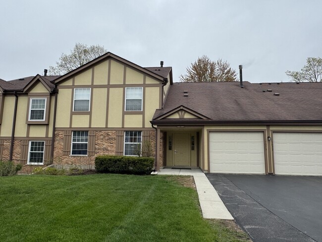 1071 Auburn Ln