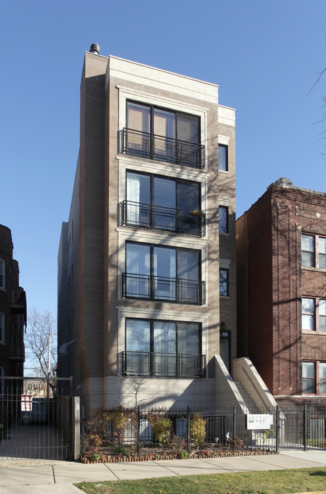 3565 S King Dr in Chicago, IL - Building Photo