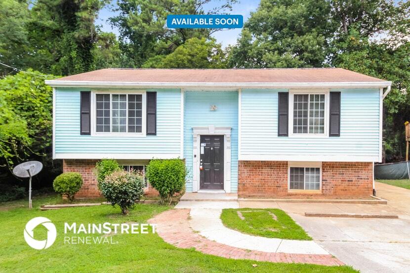 1379 Robin Hill Dr in Norcross, GA - Building Photo