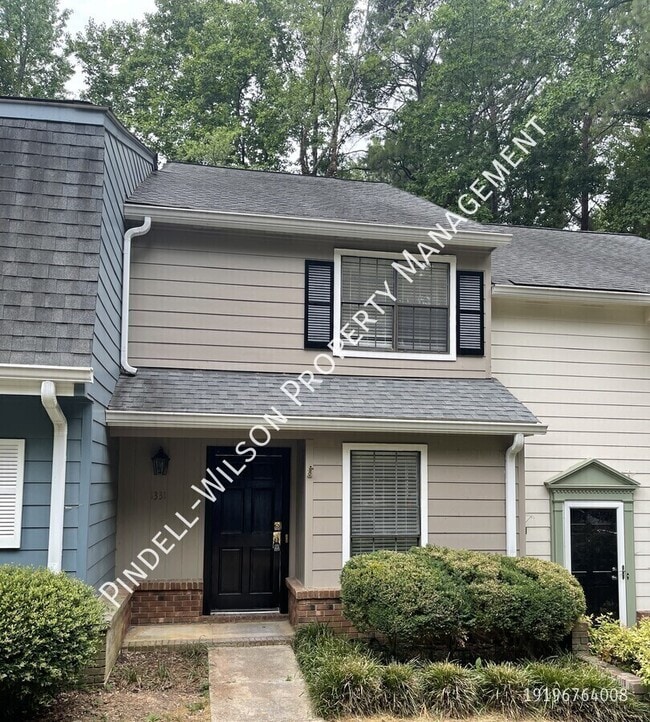 property at 1331 Springlawn Ct
