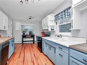 3419 Country Club Dr in Charlotte, NC - Foto de edificio - Building Photo