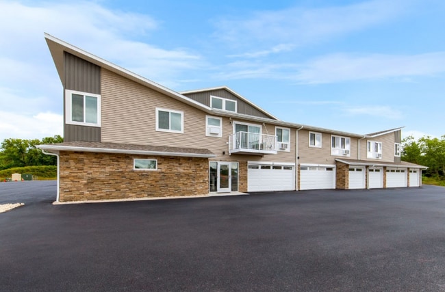 352 Deschane Ave in Crivitz, WI - Building Photo - Building Photo