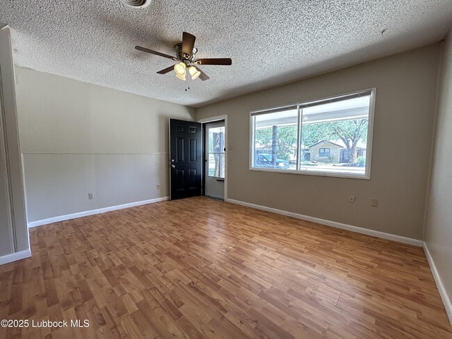 3004 30th St in Lubbock, TX - Building Photo - Building Photo