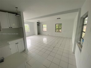5028 NW 3rd Ave in Miami, FL - Building Photo - Building Photo