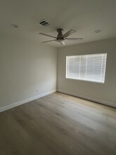 10915 Whitaker Ave in Los Angeles, CA - Building Photo - Building Photo